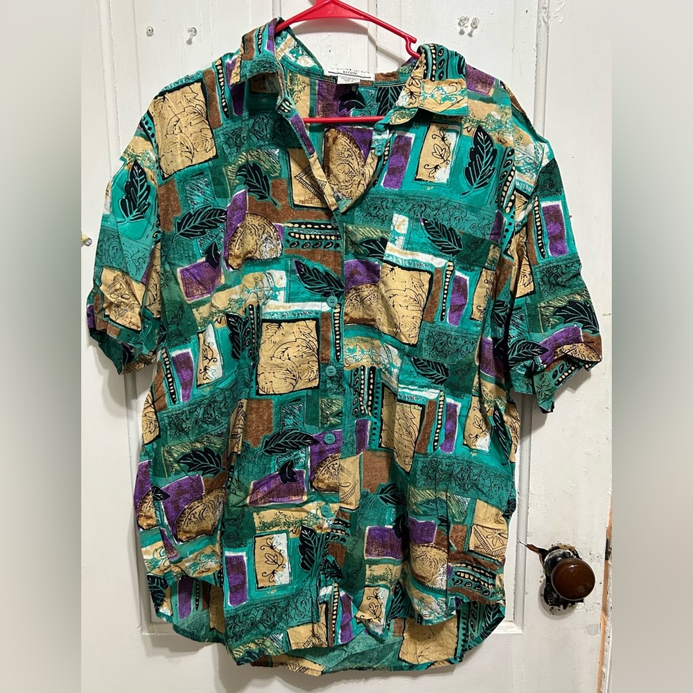 Funky printed button up size 18/20